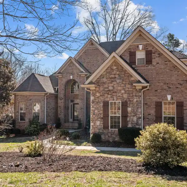 EXCEPTIONAL HOME IN THE SOUGHT-AFTER ANNISTON COMMUNITY