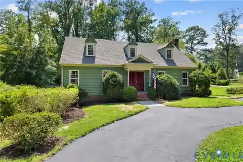 Renovated Stratford Hills Gem Near James River