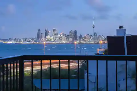 Exceptional Residence Captures Spectacular Views