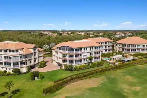 Beautifully Updated Home in a Boutique Building