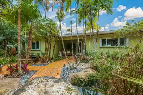 Enchanting Paradise Property