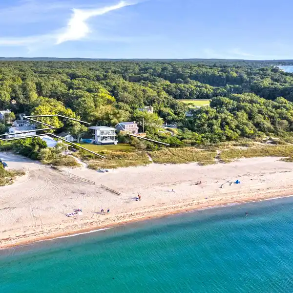 GARDINER'S BAY COMPOUND WITH SANDY BEACH