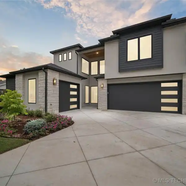 NEW CONSTRUCTION IN THE HEART OF MIDTOWN TULSA