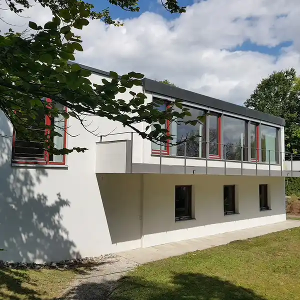 RENOVATED VILLA IN A DREAM LOCATION