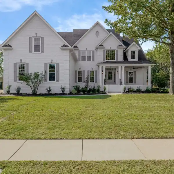 COMPLETELY RENOVATED HOME IN DESIRABLE NORTHWOODS