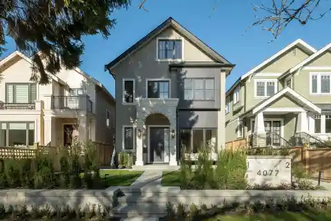 Elegant Half Duplex in Prime Dunbar