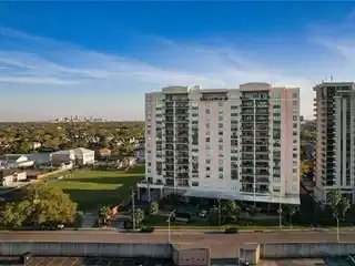 Meticulously Maintained Marseilles Condo