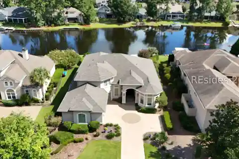 Award-Winning Hampton Lake Waterfront Home