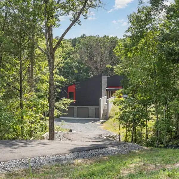 ONE-OF-A-KIND WATERFRONT MASTERPIECE