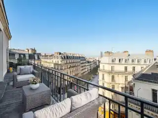 Bright Apartment with a Spacious Balcony