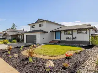 Move-In Ready Home with Expansive Backyard