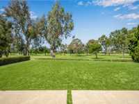 CASA DE CAMPO DE GOLF EN UN COMPLEJO CERRADO