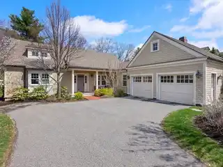 High-end Turnkey Residence in Coveted Highland Meadows