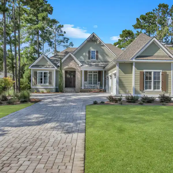 STUNNING CUSTOM HOME NESTLED ON THE SAVANNAH QUARTERS GOLF COURSE