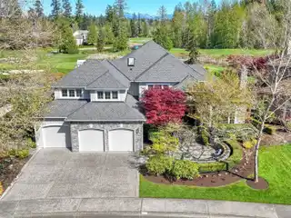 Inspired Living on Plateau Golf Course