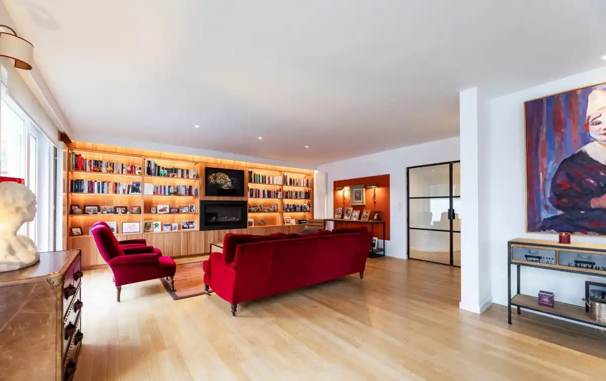 Beautiful Penthouse Flat