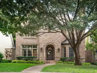 Beautiful Traditional Family Home