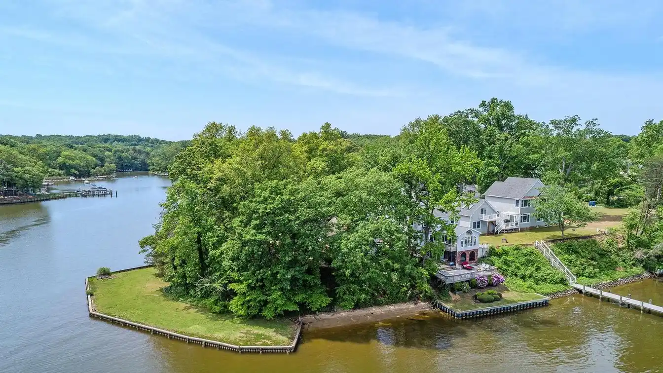 Private Waterfront Escape on the Magothy River