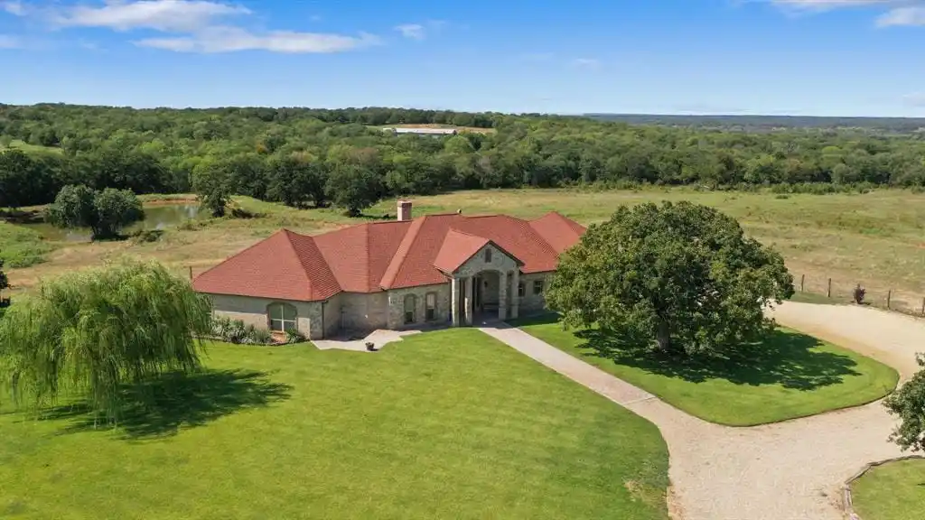 Stunning Home with Beautiful Views on Cattle Ranch