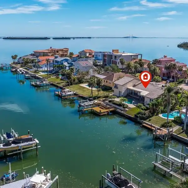 EXCEPTIONAL HOME IN SANDS POINT