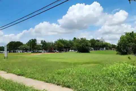 Land