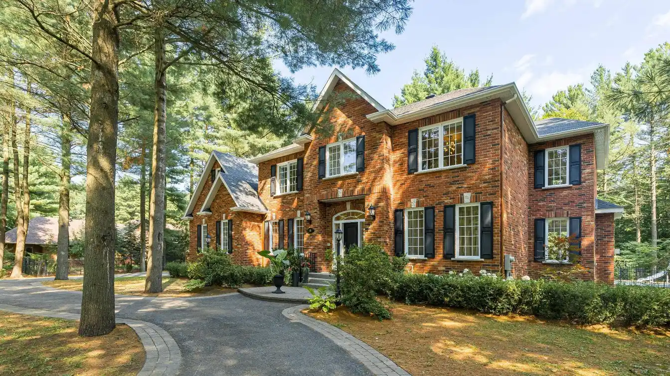 Quality-built Intergenerational Residence