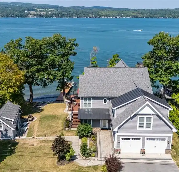 PRIME CANANDAIGUA WATERFRONT ESTATE