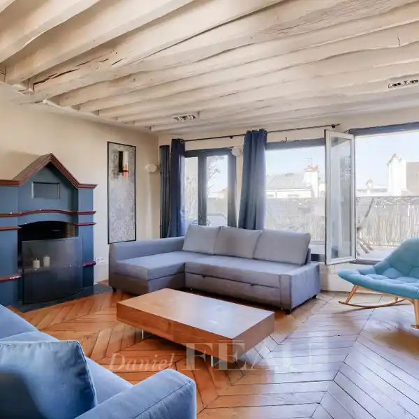 MAGNIFICENT APARTMENT IN THE HEART OF THE HISTORIC MARAIS