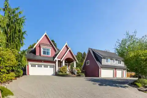 Stunning Home in Upper Murrayville