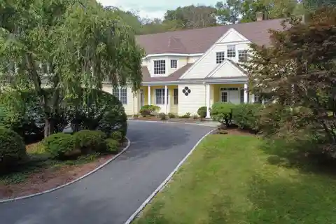 Impeccably Crafted Colonial in Lower Weston