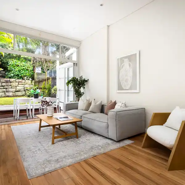 CLASSIC FEDERATION ELEGANCE WITH CONTEMPORARY FLAIR