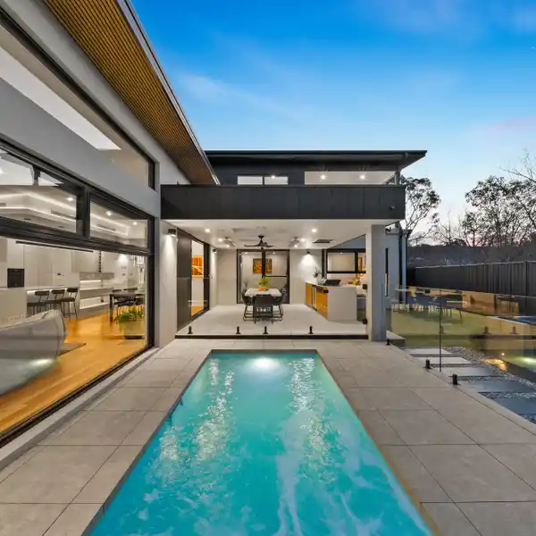 EXCEPTIONAL RESIDENCE IN PREMIER POSITION