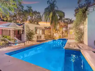 Tranquil Waterfront Living with Separate Guest Casita