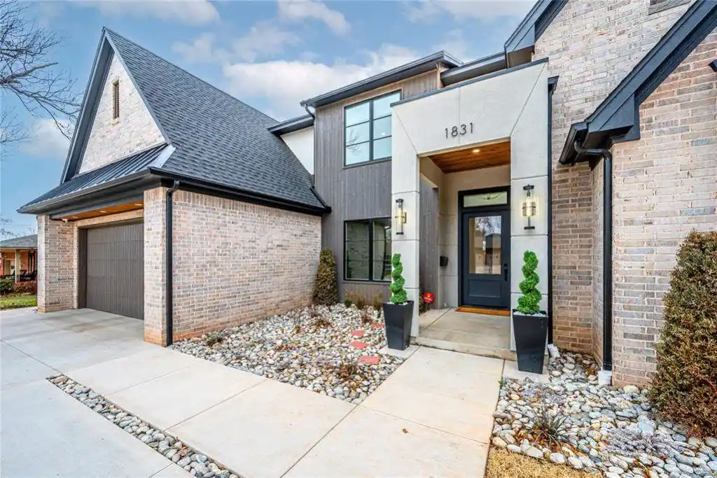 Exquisite Home in Nichols Hills