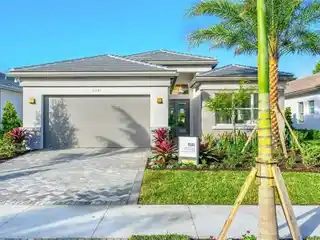 Gorgeous New Pool and Spa Home