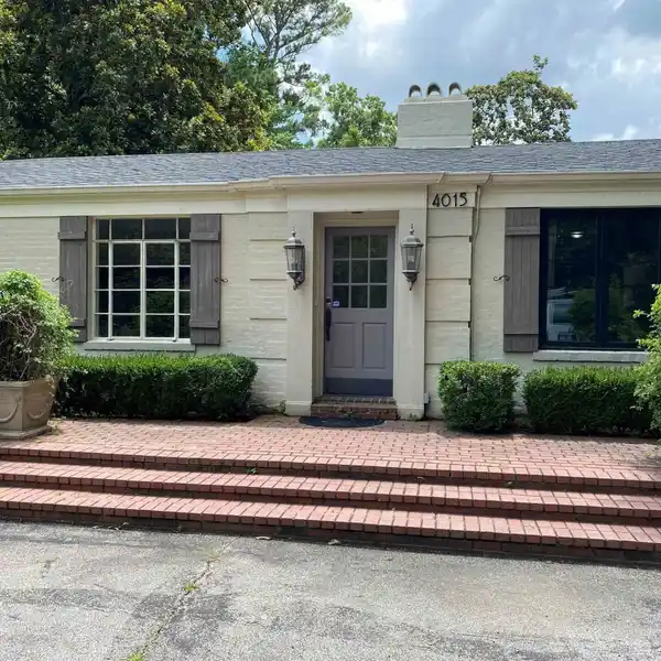 TRANSFORMED 1940 COTTAGE IN RED ACRES