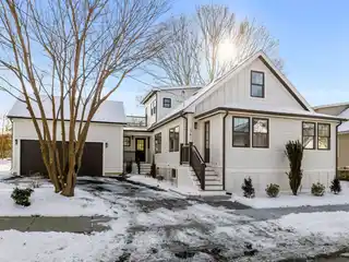 Stunning New Modern Farmhouse