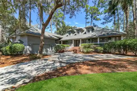 Classic Low Country Beauty