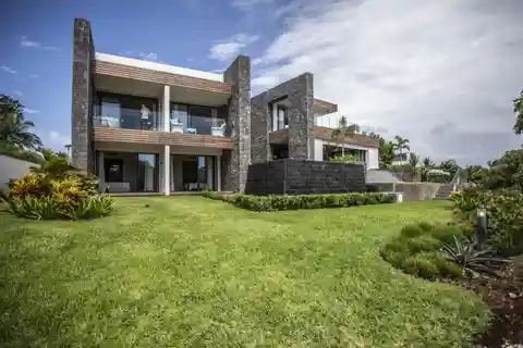 A World of Luxury and Sophistication