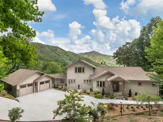 Refined Mountain Living in This Elegant Residence