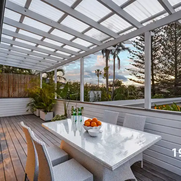 GORGEOUS NEWLY TRANSFORMED PROPERTY