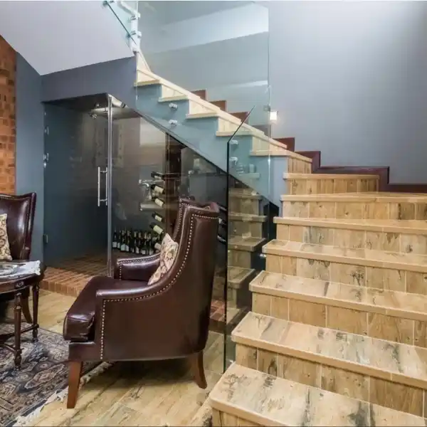 EXPERTLY DESIGNED PROPERTY IN THE WATERKLOOF GOLF ESTATE