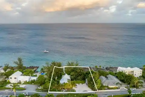 Ultra-rare Oceanfront Opportunity