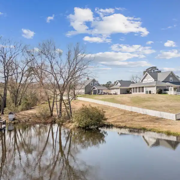 LUXURIOUS 50 ACRE ESTATE WITH BREATHTAKING VIEWS