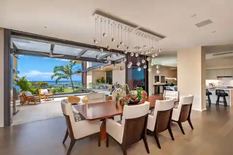 Rare Four Bedroom Park Residence at Park Lane Ala Moana