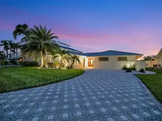 Luxury Waterfront Retreat on Deep Sailboat Water Canals