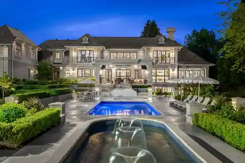 Gray Owl Manor