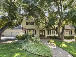 Exquisitely Updated Home in Macmillan Ranch