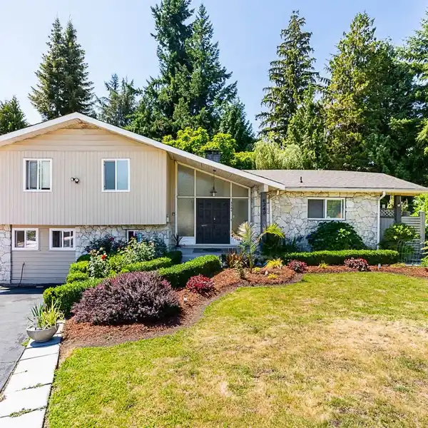 RENOVATED RETREAT IN EXCLUSIVE GOVERNMENT ROAD ENCLAVE