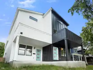 Dual Luxury Townhomes with Stunning Skyline Views